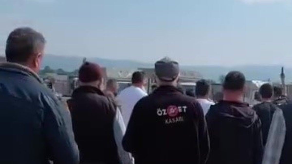 Bursa'da kurban pazarında kavga: Jandarma müdahalesiyle son buldu