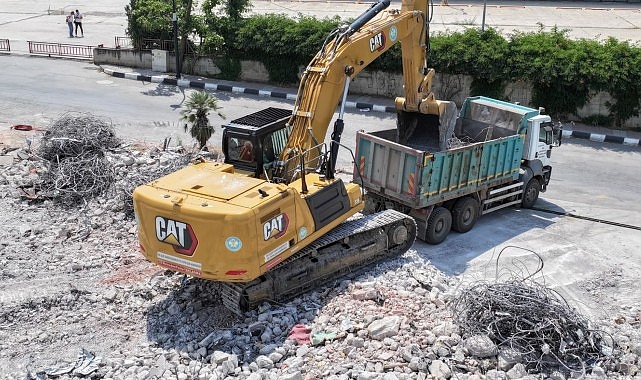 Büyükşehir'den Yunusemre İlçesine Modern Sosyal Tesis