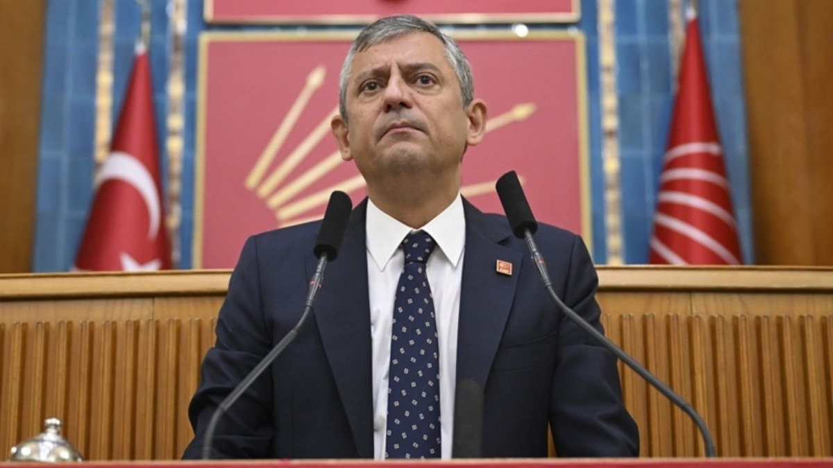 Financial Times, Özgür Özel'i manşetlerine taşıdı: Erdoğan'a karşı meydan okuma