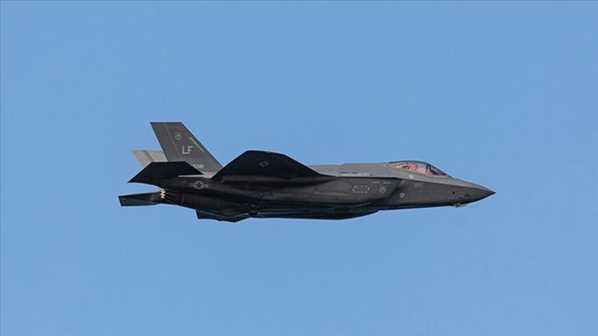 İran: ABD'ye ait 3 adet F-35 uçağı imha edildi