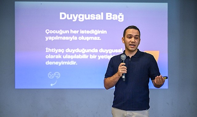 Uzman isimler Bornova'da çocuk eğitimini anlattı