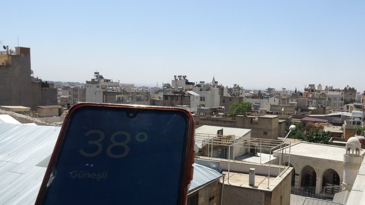 Kilis'te kavurucu sıcaklar etkisini sürdürüyor
