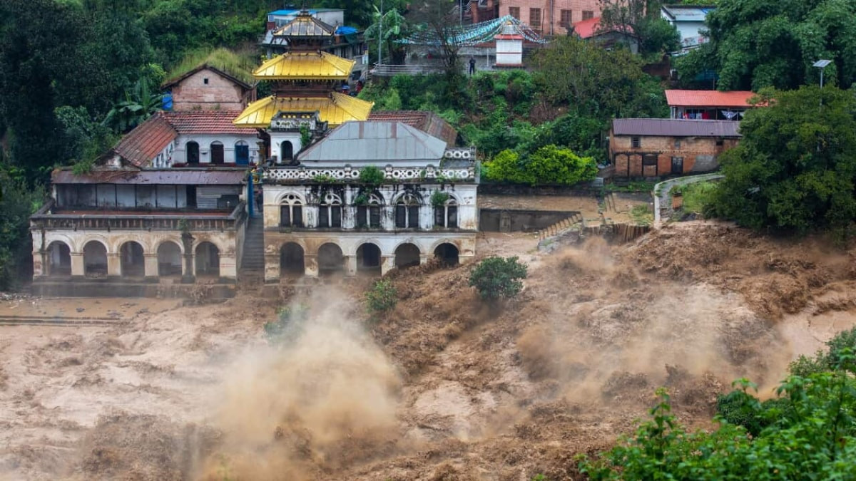 Bilim insanlarından korkutan tespit: Nepal'deki sel felaketi, 2 gün önce geliyorum dedi