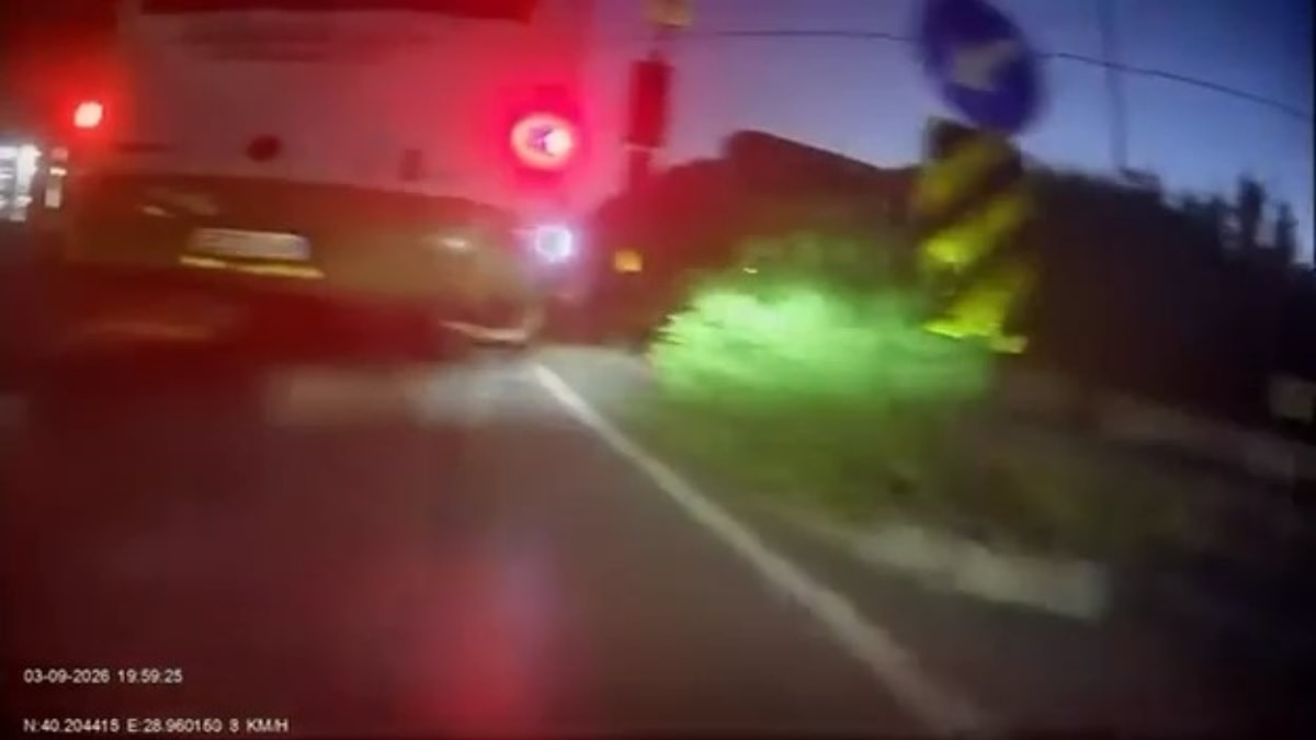 Bursa'da kırmızı ışıkta geçen otobüs şoförü: Ne olacak cezamızı çekeriz