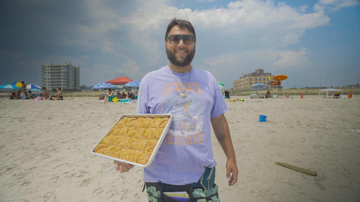 Dilim dilim baklava sattı, milyoner oldu! İşte ABD'li gencin girişim hikayesi