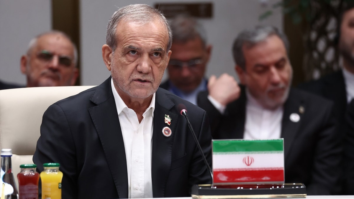 Pezeşkiyan'dan Kırgızistan'da ABD mesajı: İran derhal adım atar