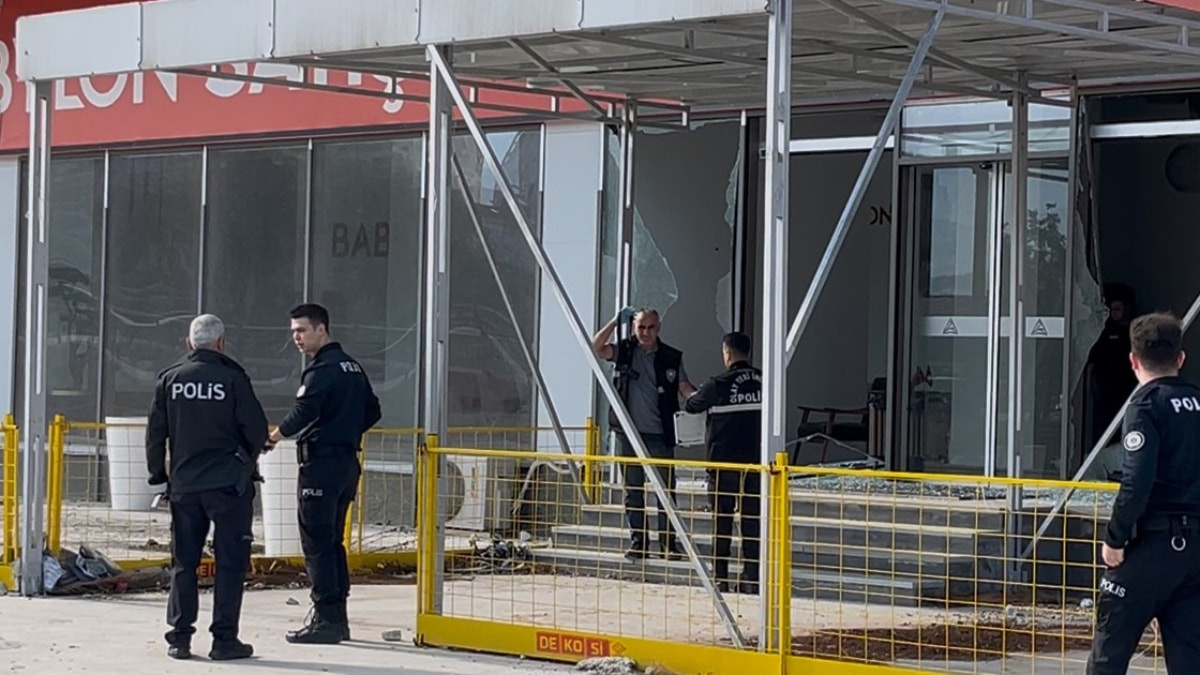 Bursa'da inşaat firması ofisine silahlı saldırı: 250 milyon liralık alacak iddiası