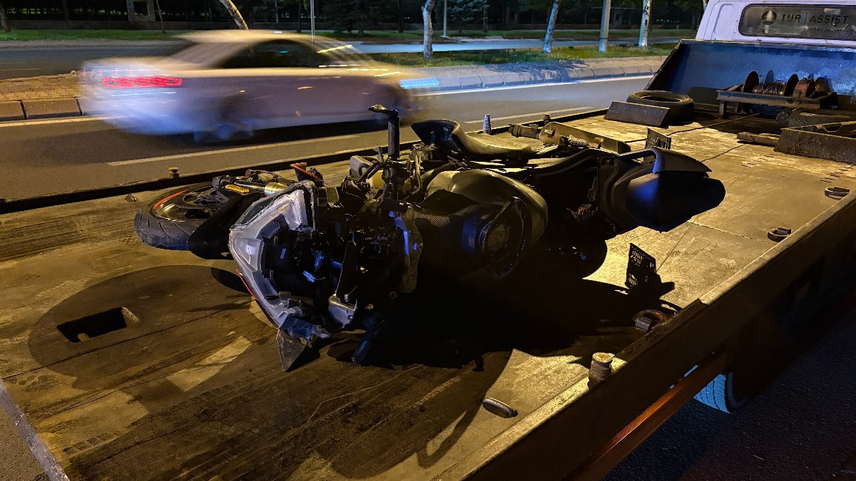 Kayseri'de motosiklet kazasında ağır yaralanan sürücü hayatını kaybetti