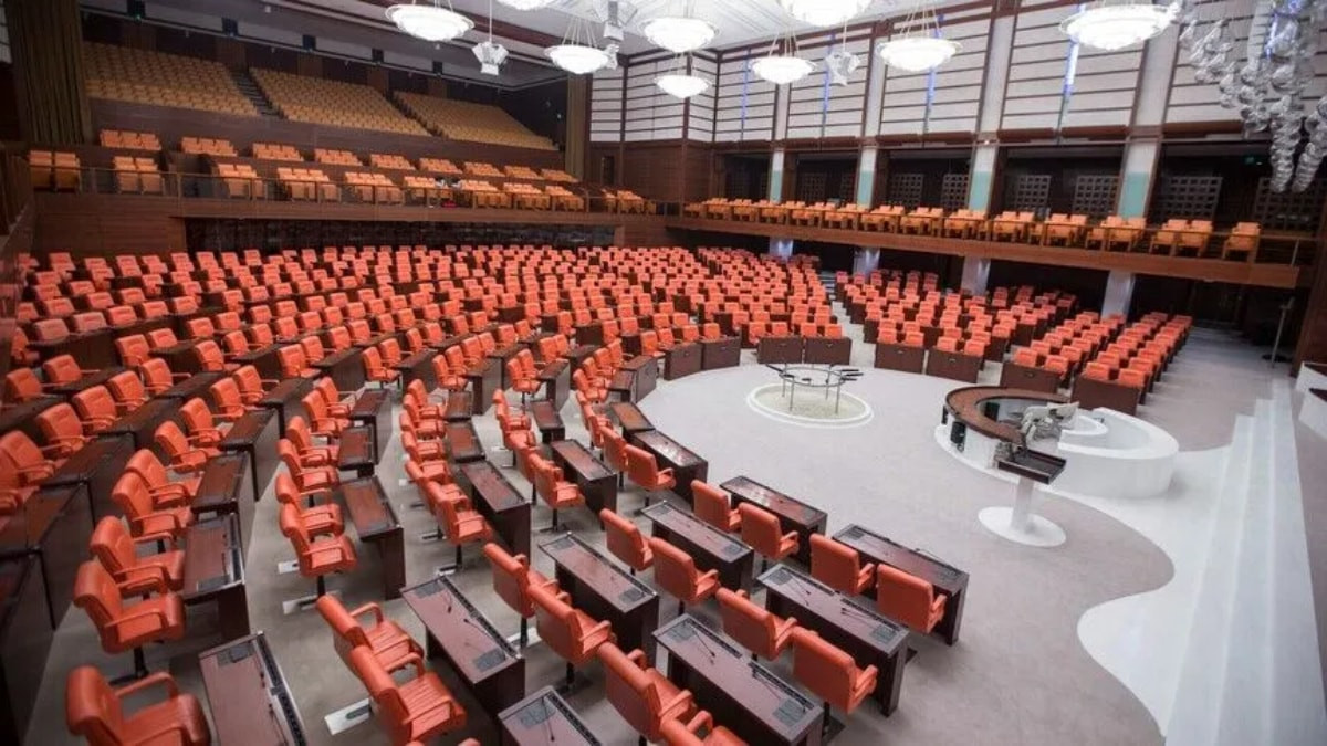 Meclis yeni yasama yılına yoğun gündemle başlıyor